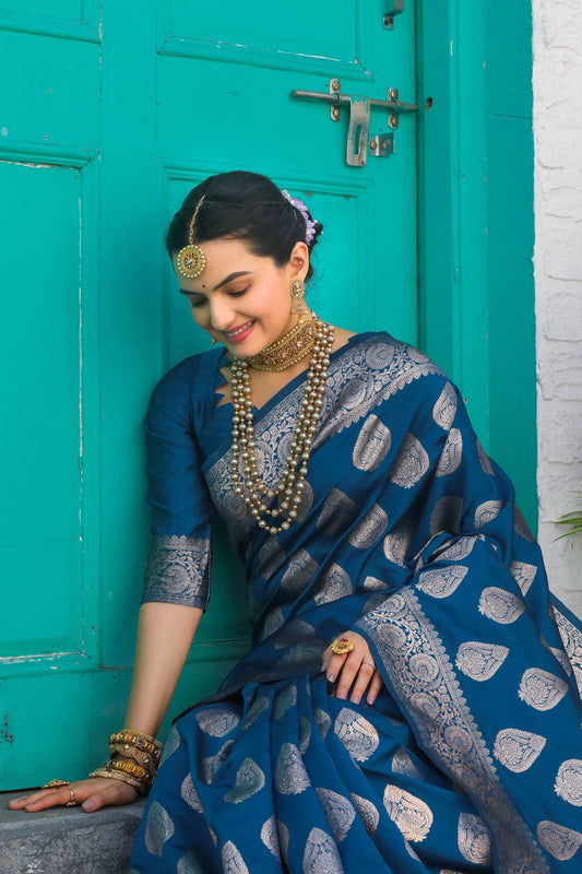 Solid Banarasi Silk Blend Saree with Zari Butta Pattern