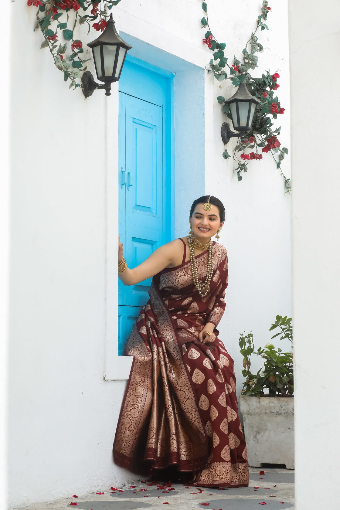 Solid Banarasi Silk Blend Saree with Zari Butta Pattern