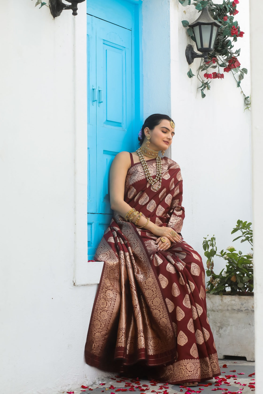 Solid Banarasi Silk Blend Saree with Zari Butta Pattern