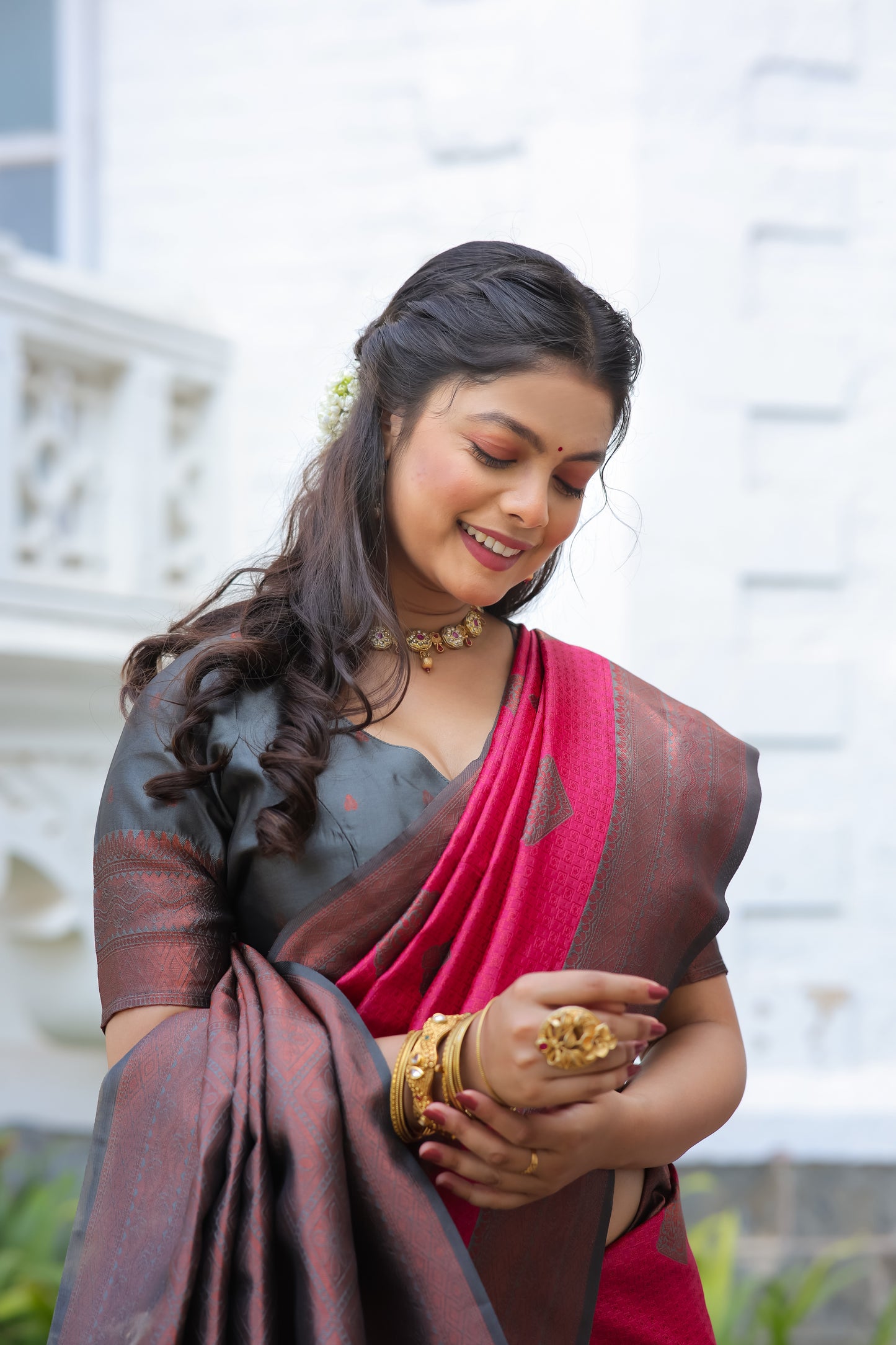 Woven Banarasi Silk Blend Saree