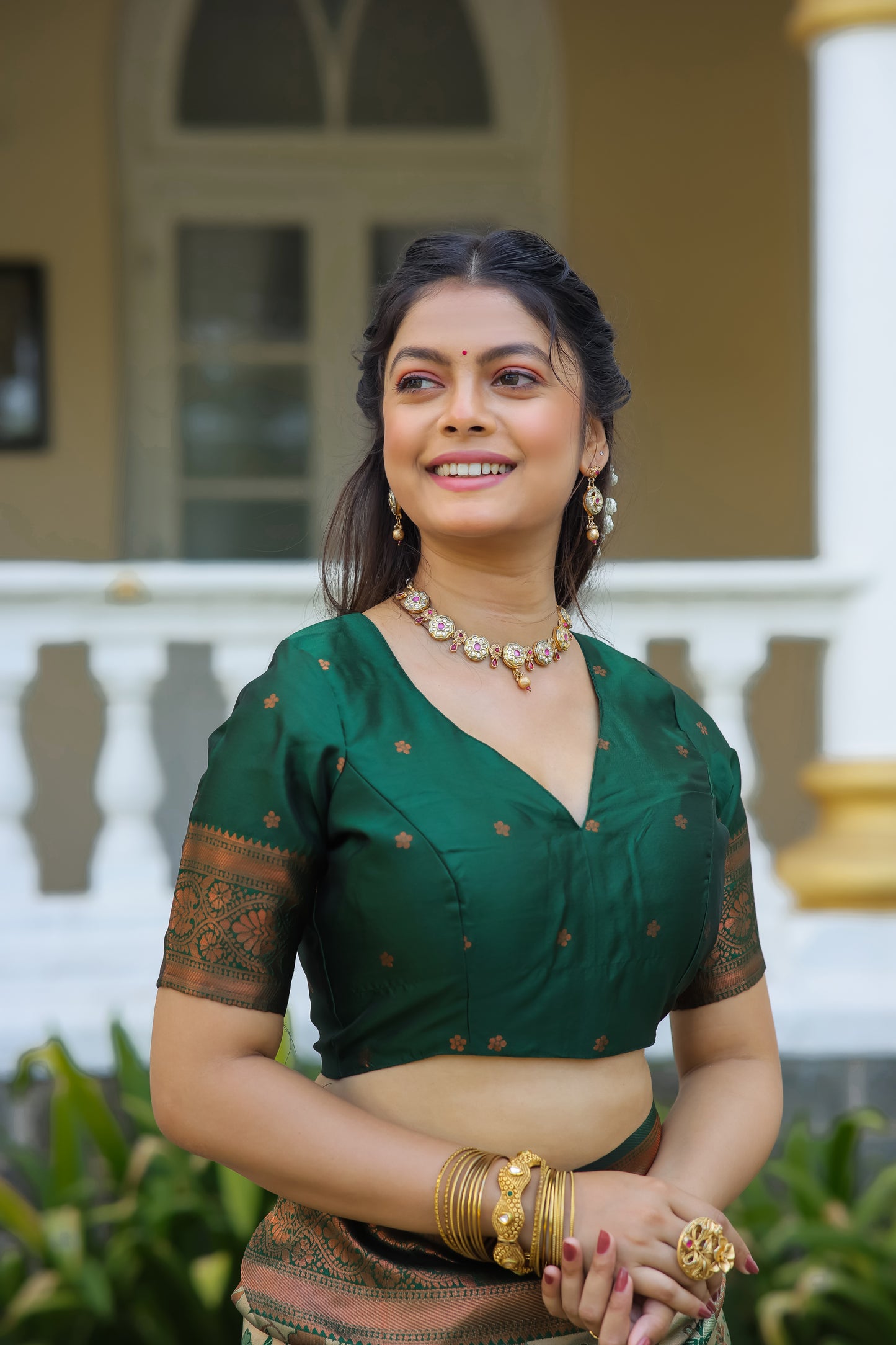 Woven Banarasi Silk Blend Saree