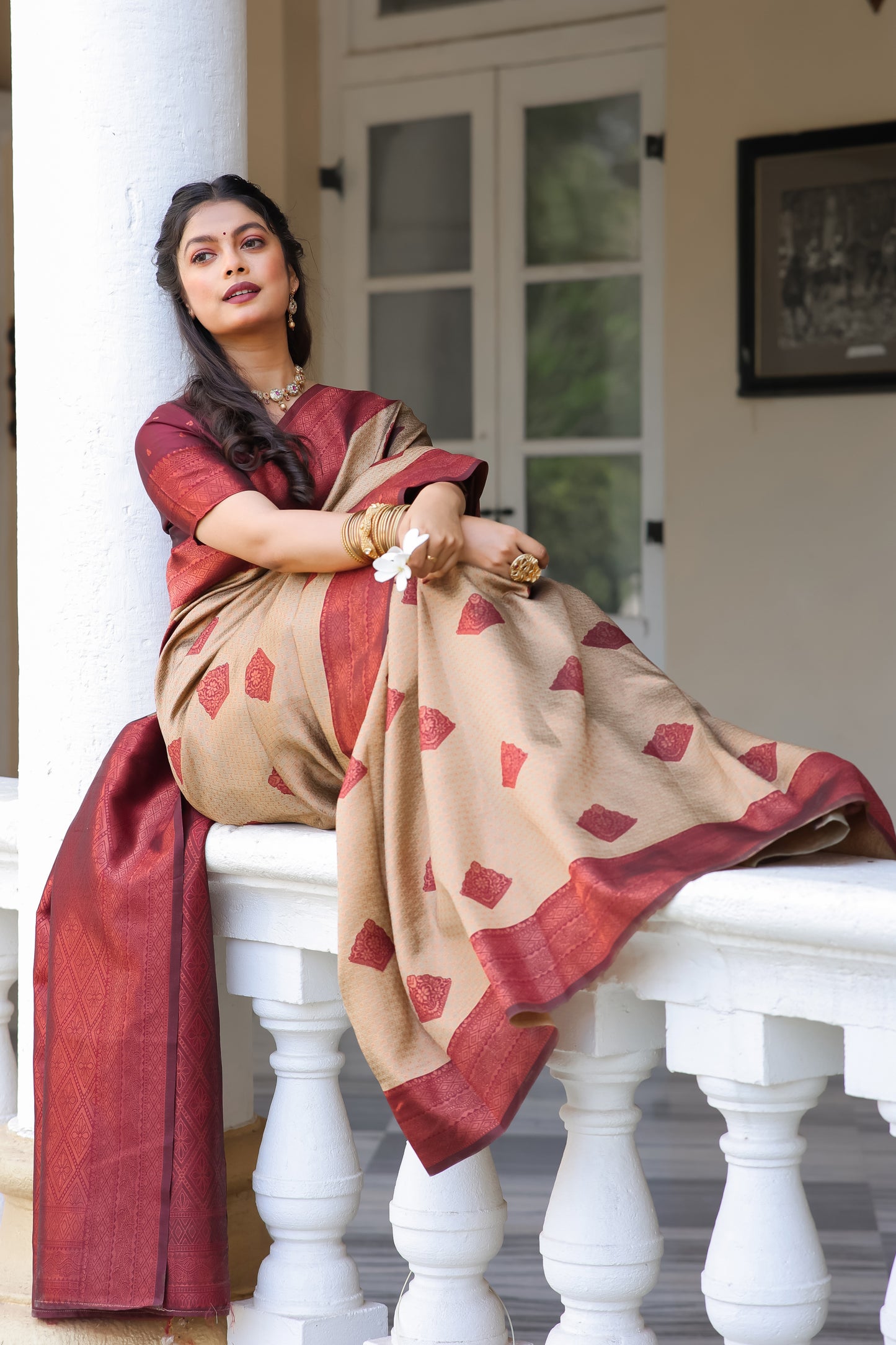 Woven Banarasi Silk Blend Saree