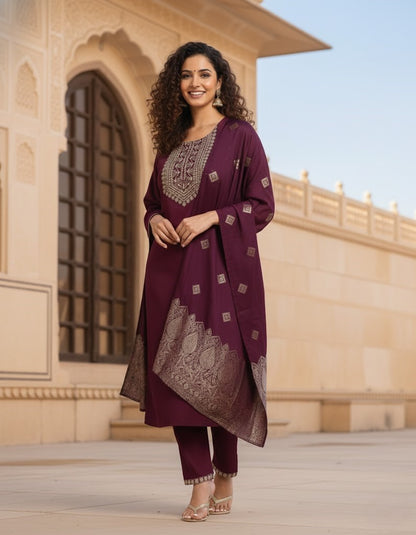 Ethnic Motifs Straight Kurta & Trousers With Dupatta