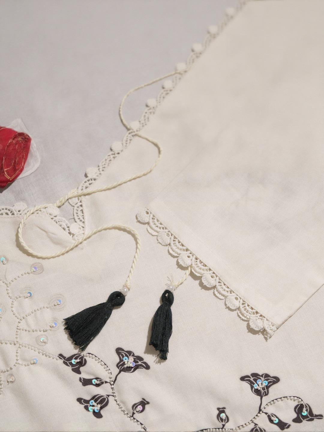 Women Tie-Up Neck Kurta & Bottom With Dupatta Sets