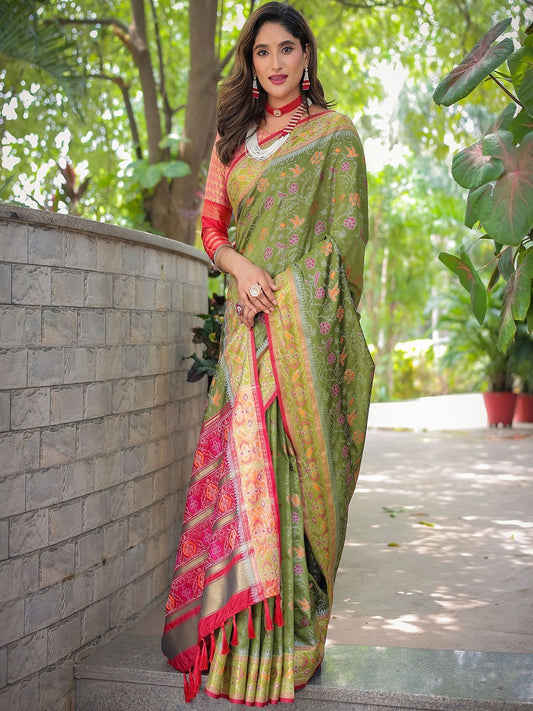 Floral Zari Designer Patola Saree