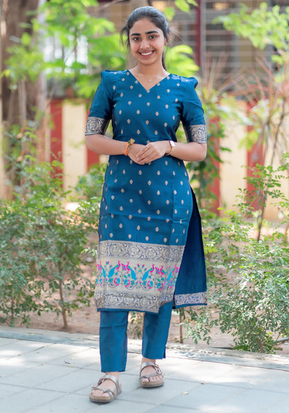 Women’s Kurta Pent Dupatta Set