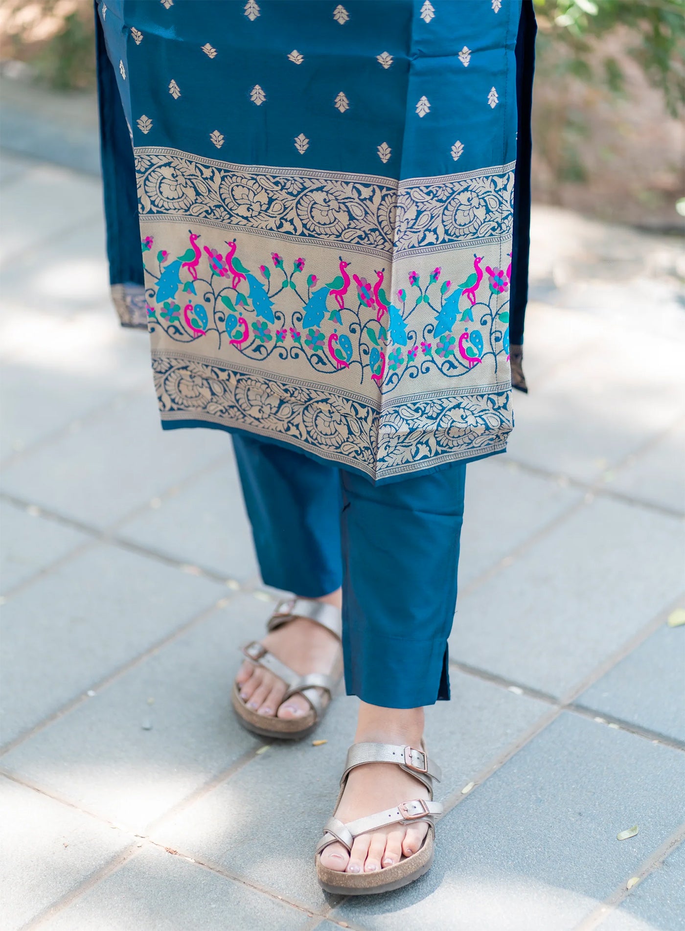 Women’s Kurta Pent Dupatta Set