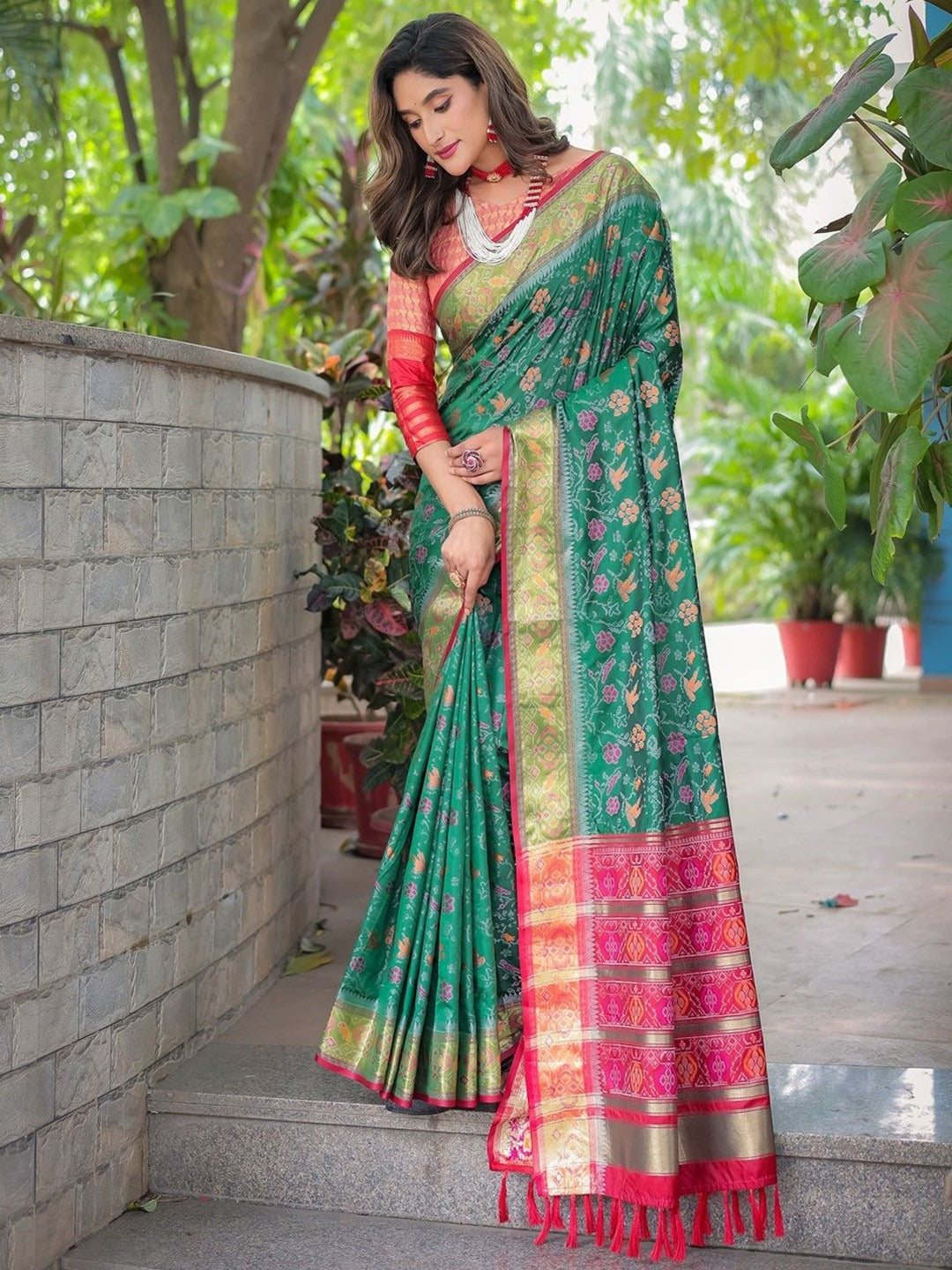 Floral Zari Designer Patola Saree