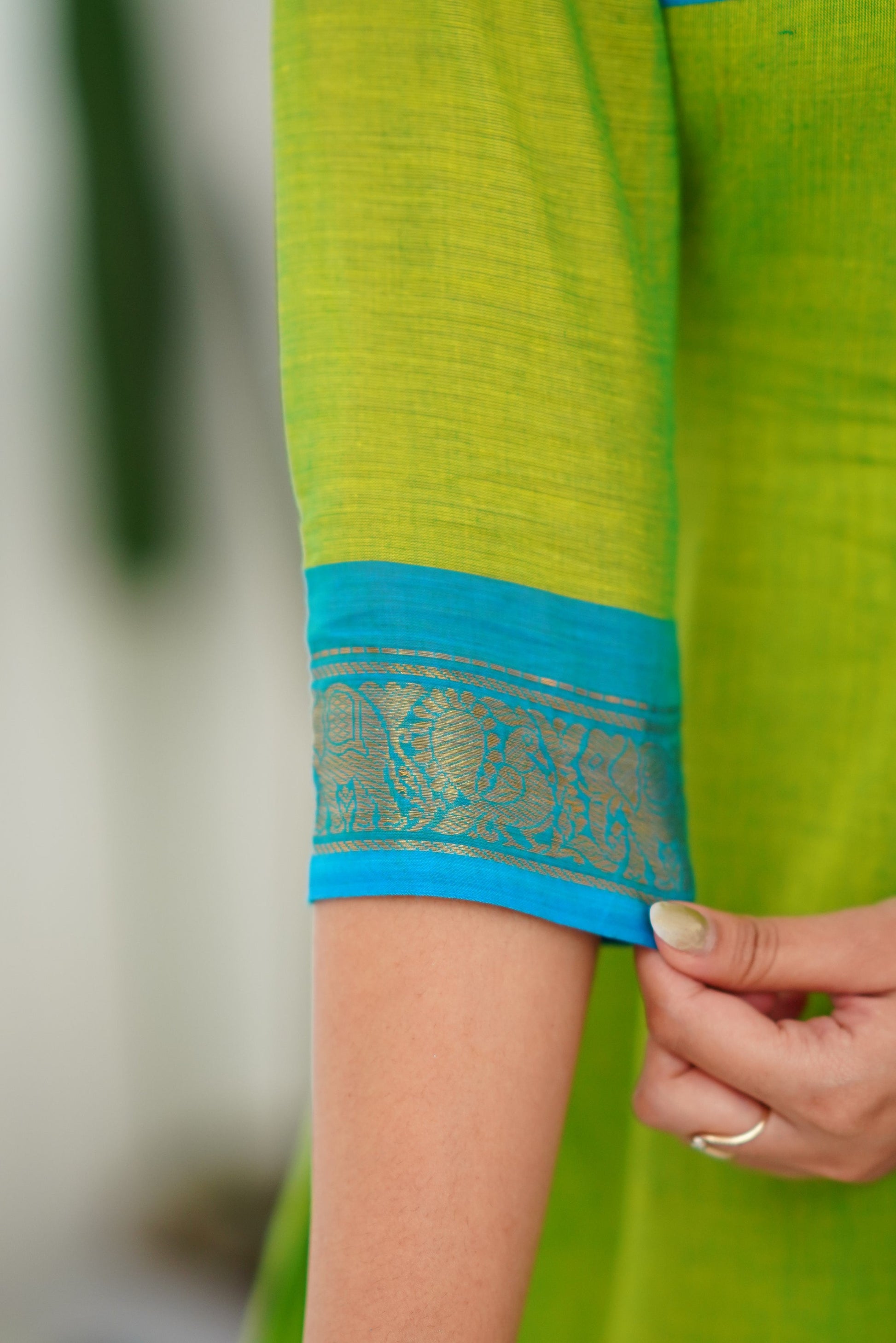color-lightgreen
