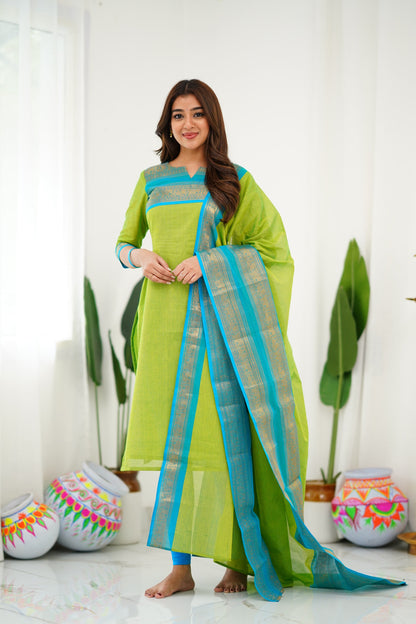 color-lightgreen