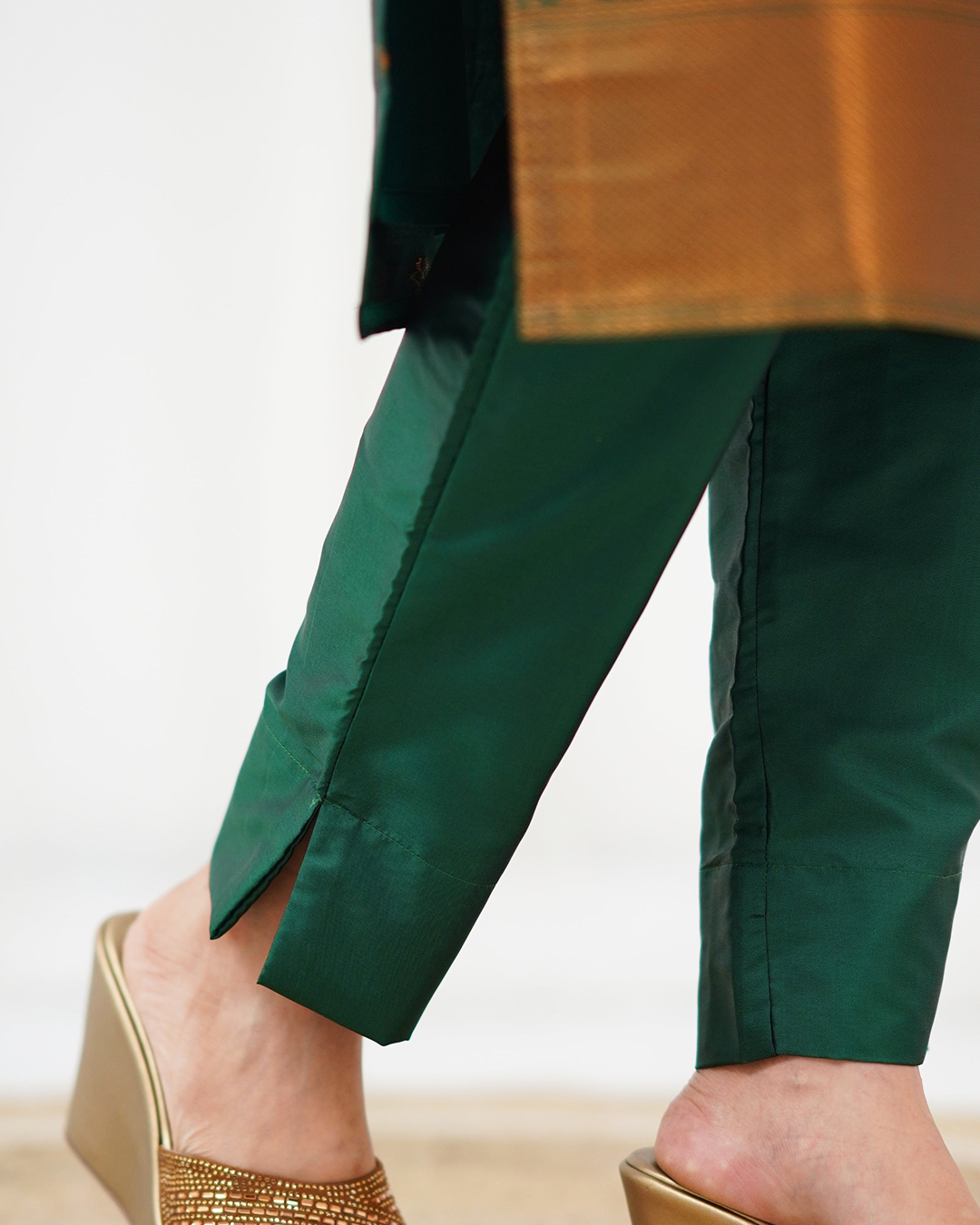 color-green