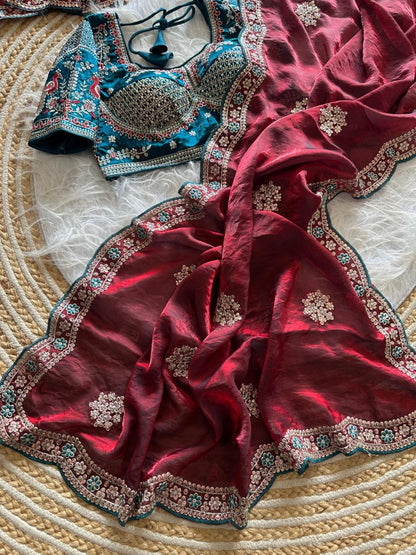 Color_Maroon